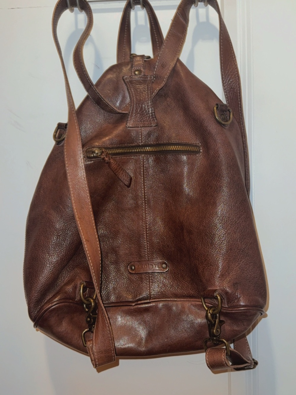 Premium Brown Leather Backpack - Classic Carry - Picture 6 of 7